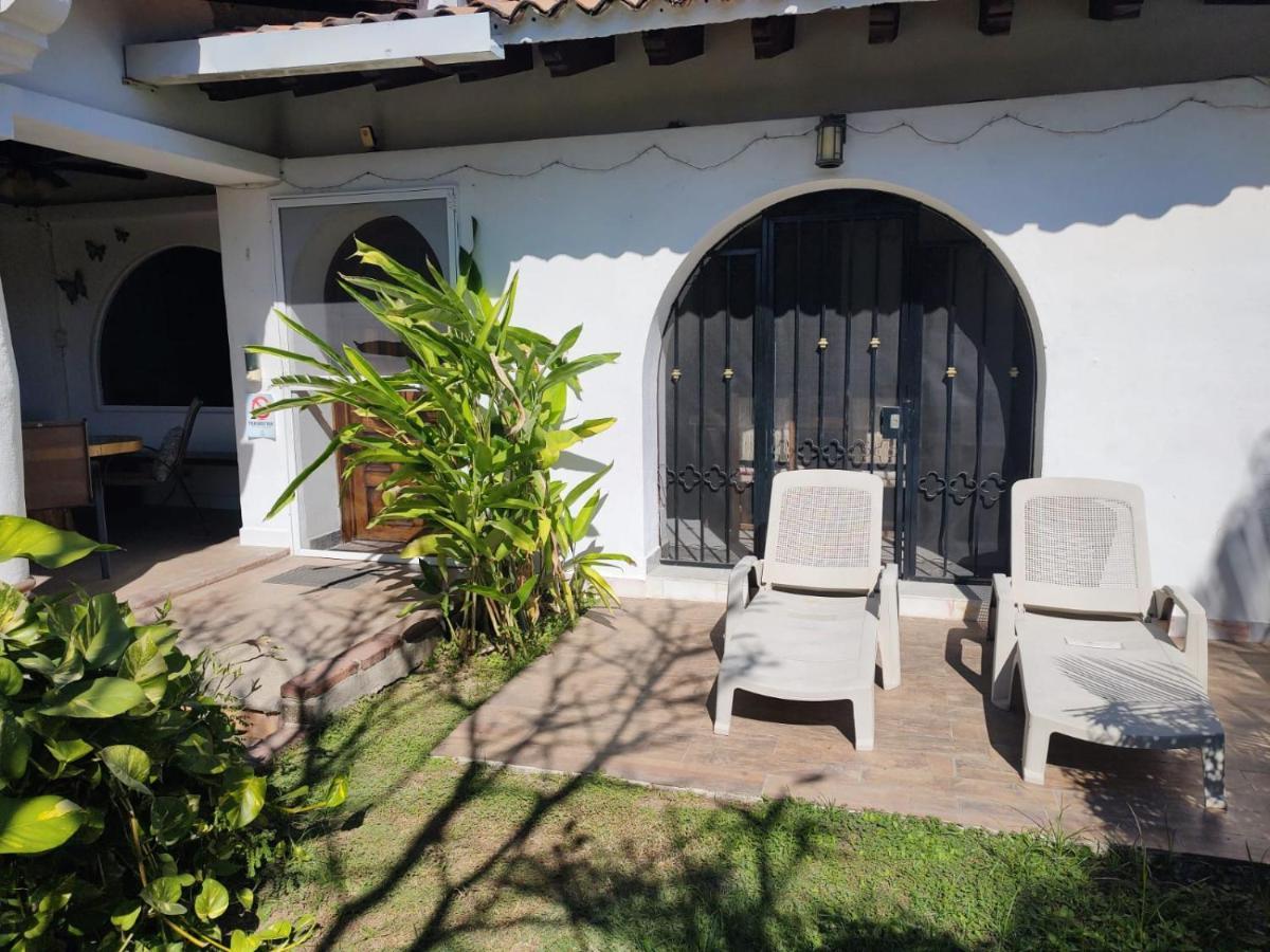 Aventura Pacifico Boutique Suites & Villas (Adults Only) Bucerías Exterior foto